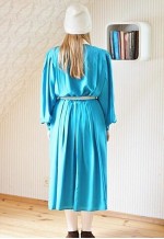 Vintage blue dress with white collar